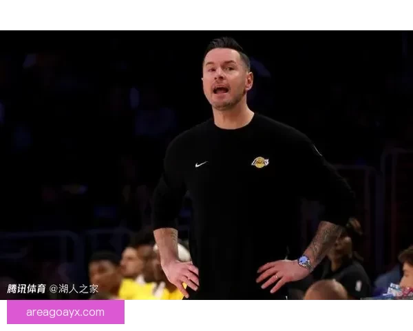 湖人战胜篮网引争议裁判判罚雷迪克称篮网几乎每回合都犯规